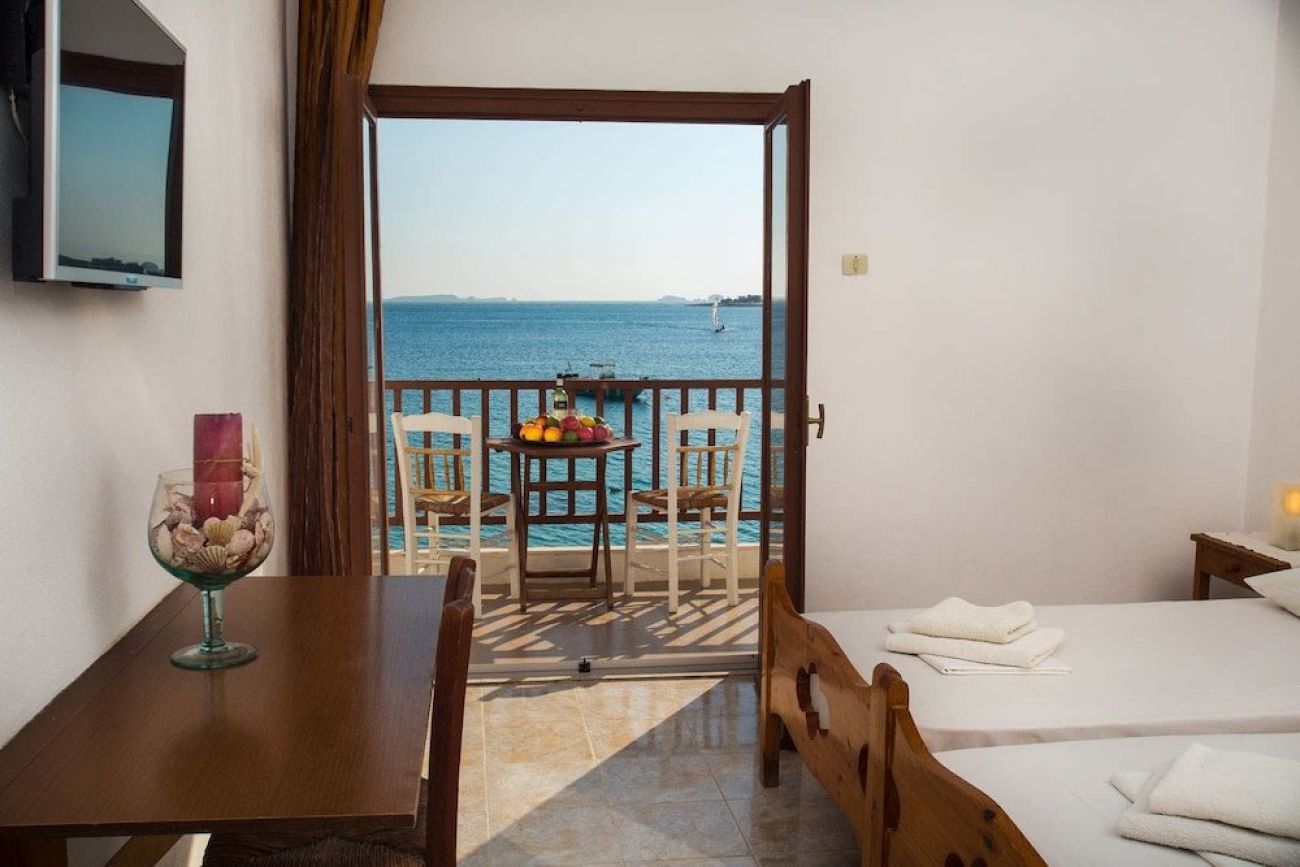 Petalides Apartments