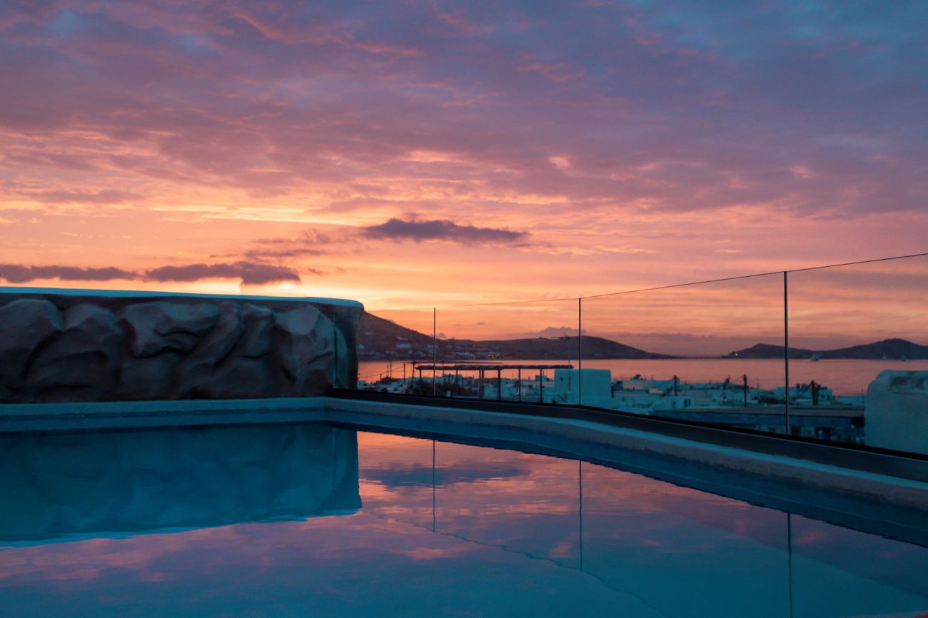 Bohemian Luxury Boutique Hotel Paros 4*