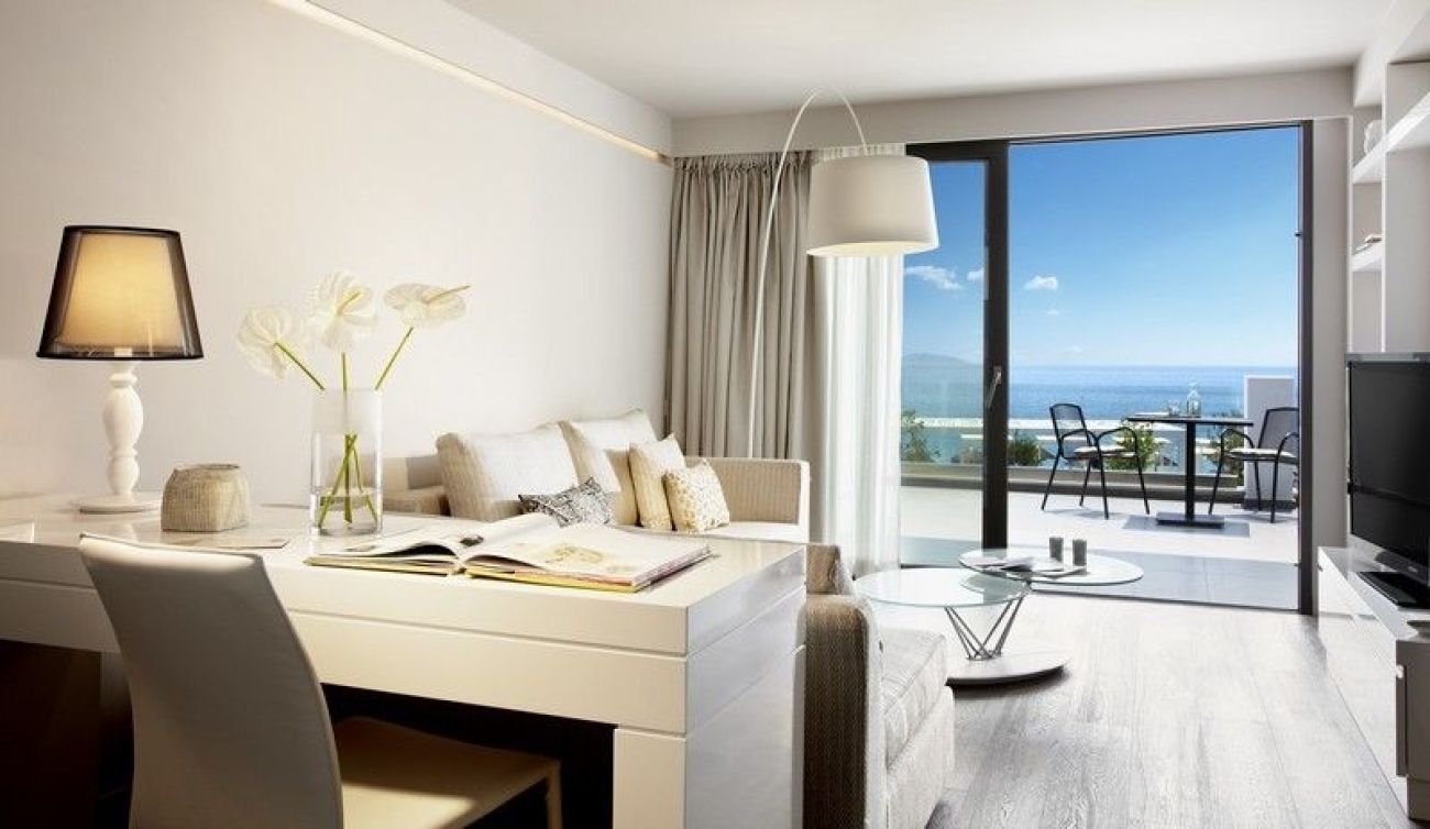 Lichnos Beach Hotel and Suites 5*