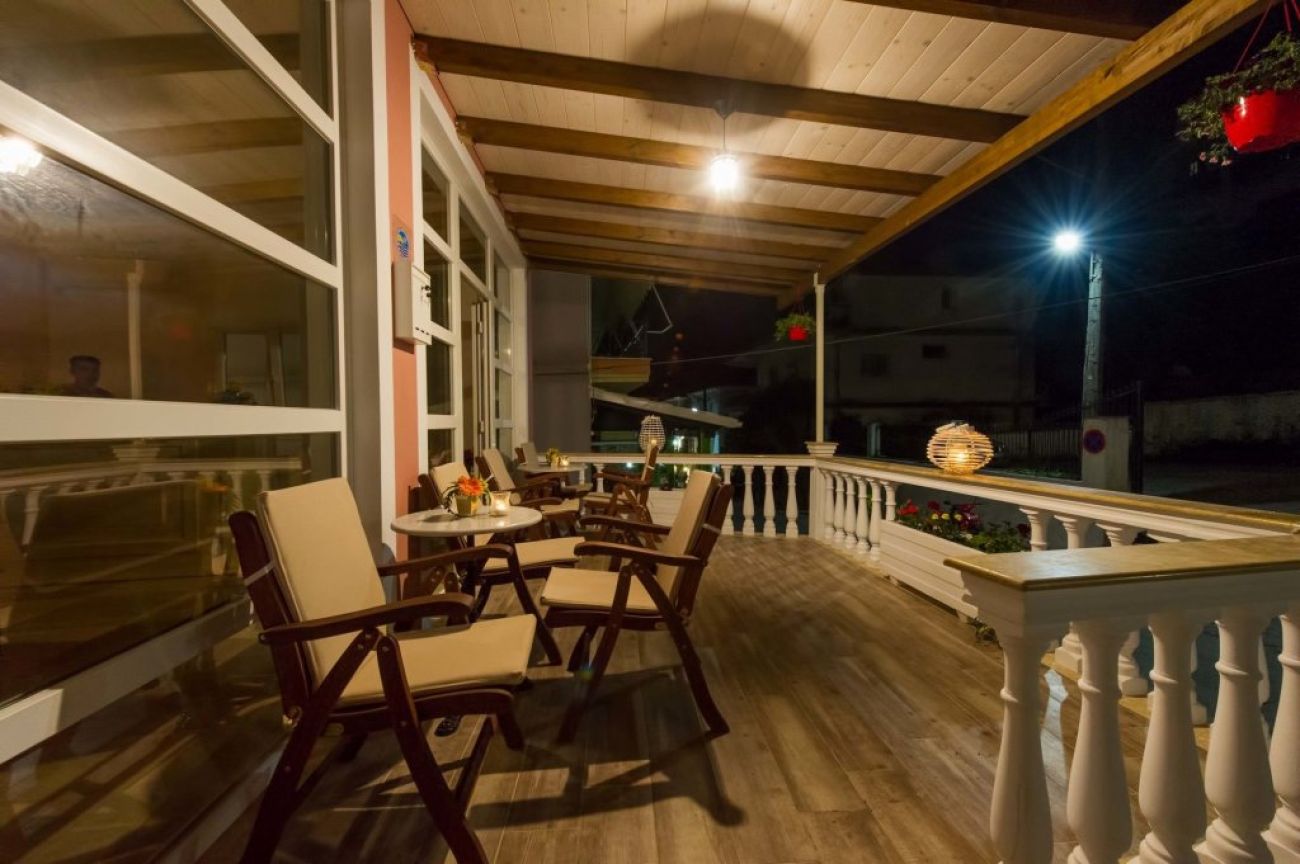 Villa Antonis 3*