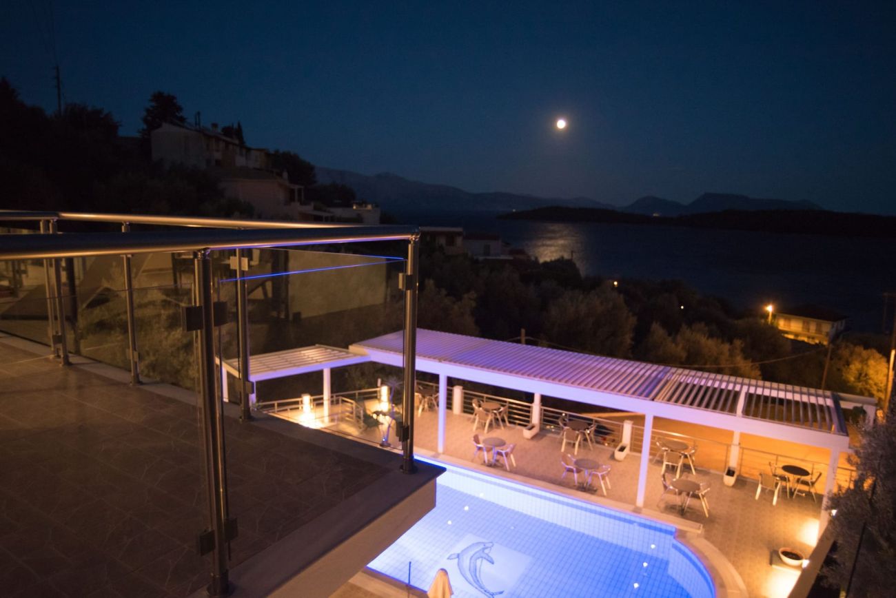 Oasis Hotel 3*