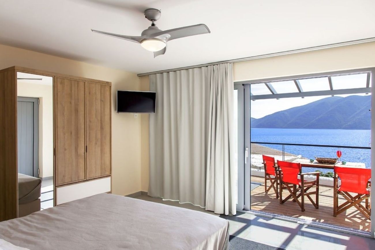 Sappho Boutique Suites 3*