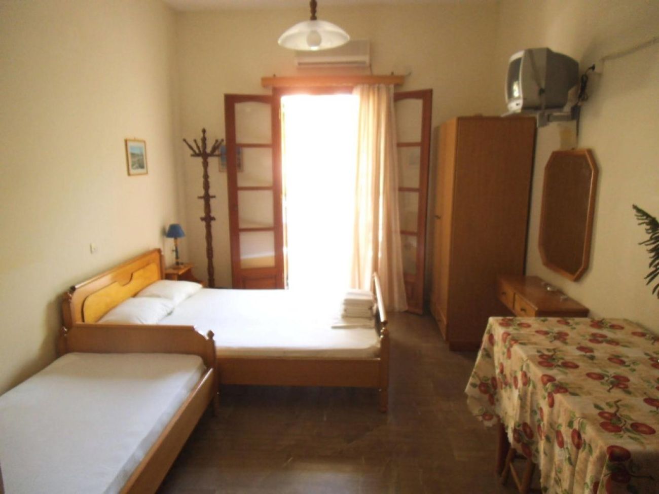 Villa Xenos Studios & Apartments 3*