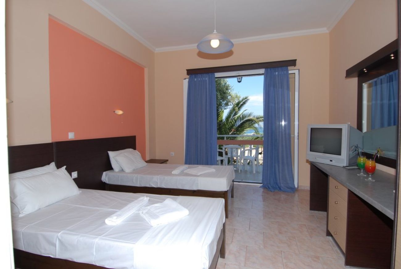 Callinica Hotel 2*