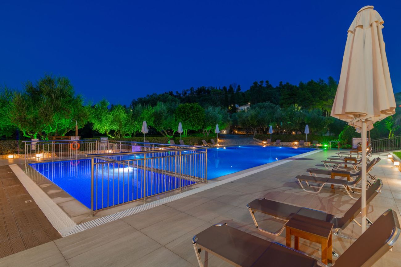 Varres Hotel 3*
