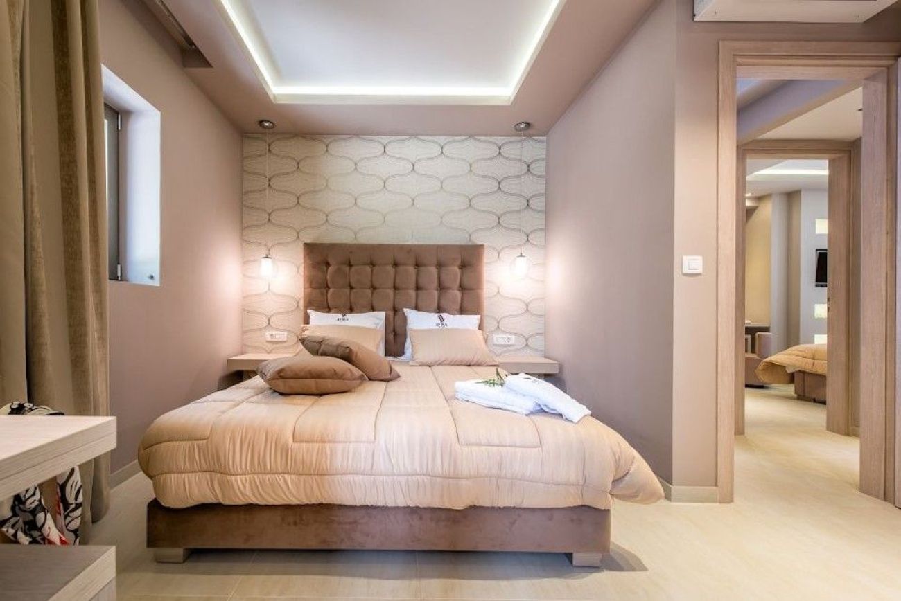 Avra Villa 5*