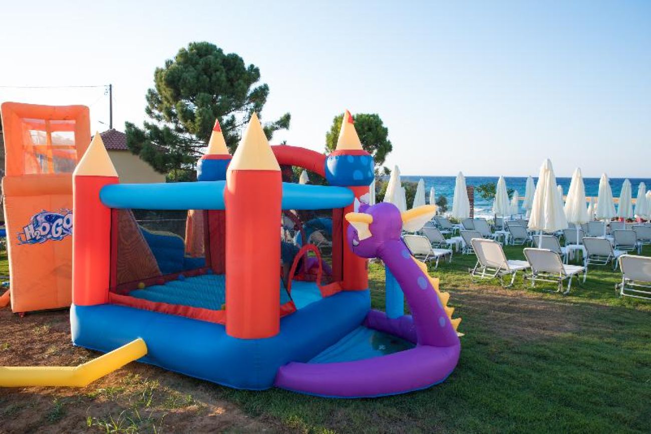 Golden Coast Resort 4*