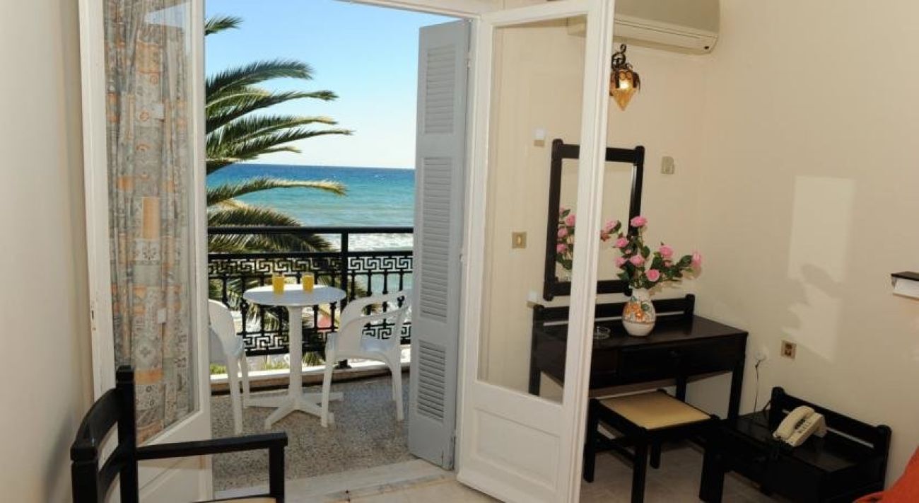 Argassi Beach Hotel 3*