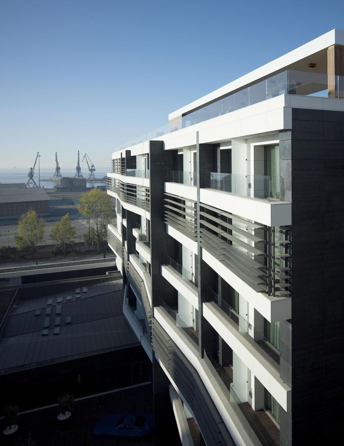 The Met Hotel 5*