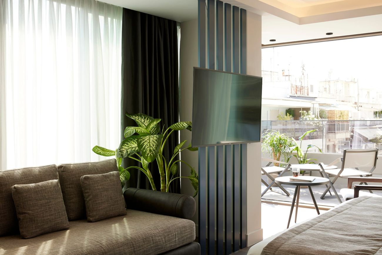 Teight Hotel Thessaloniki 4*