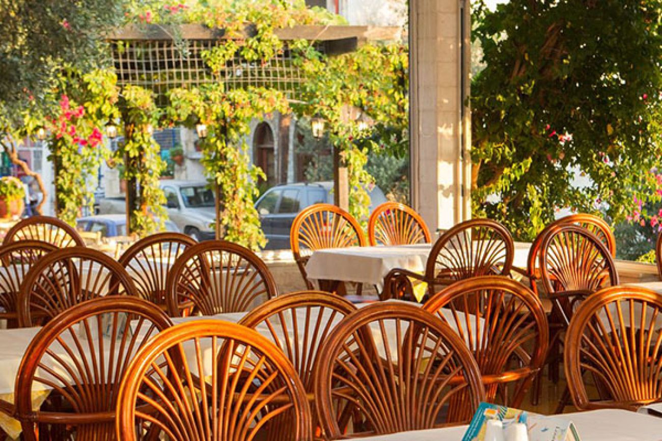 Loutra Beach hotel 3*