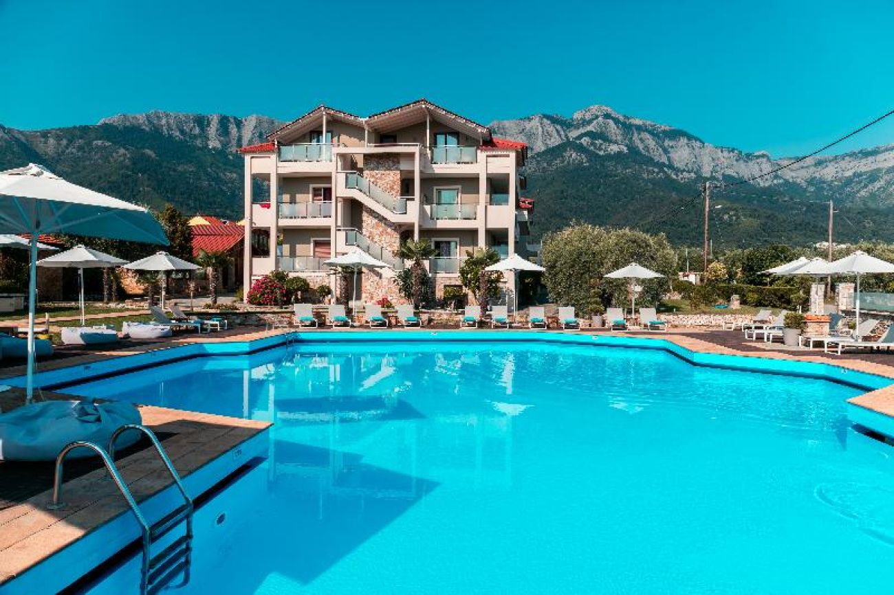 Korina Hotel 3*