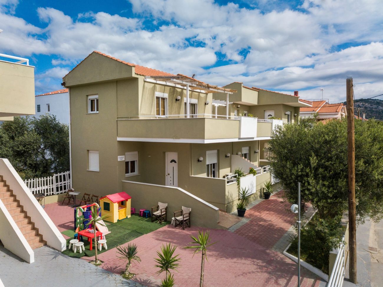 Kapahi Magic Hotel & Apartments