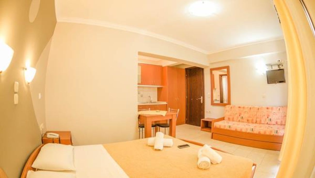 Anassa Studios 3*