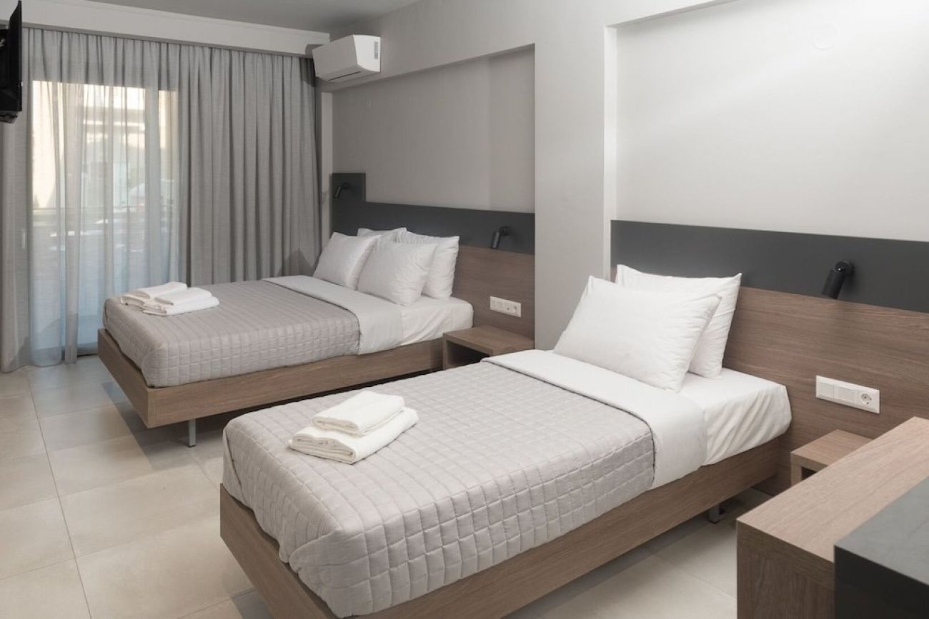 Elizabeth Queen Luxuxy Rooms 3*