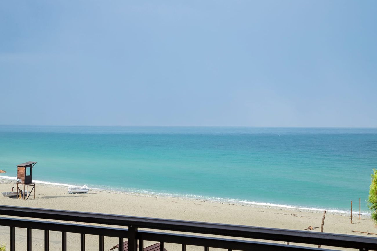 OCEANA Beach Hotel 3*