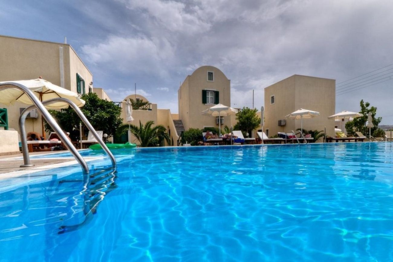 Phevos Villa 3*