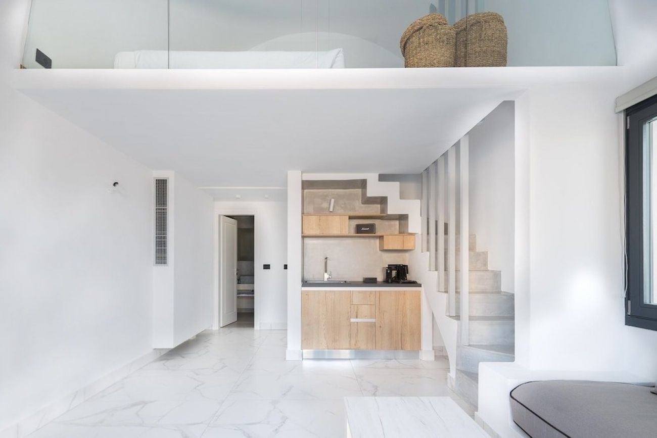 Karat Suites 3*