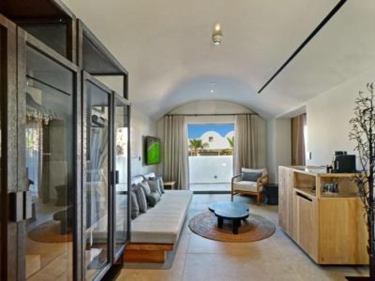 Radisson Blu Zaffron Resort Santorini