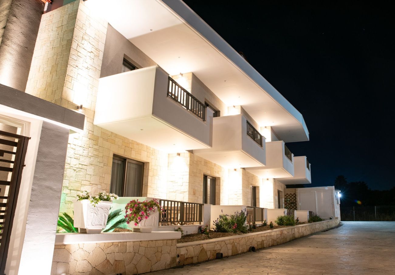 Lagaria Hotel & Apartments*** 4*