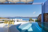 Earino Suites & Villa Santorini