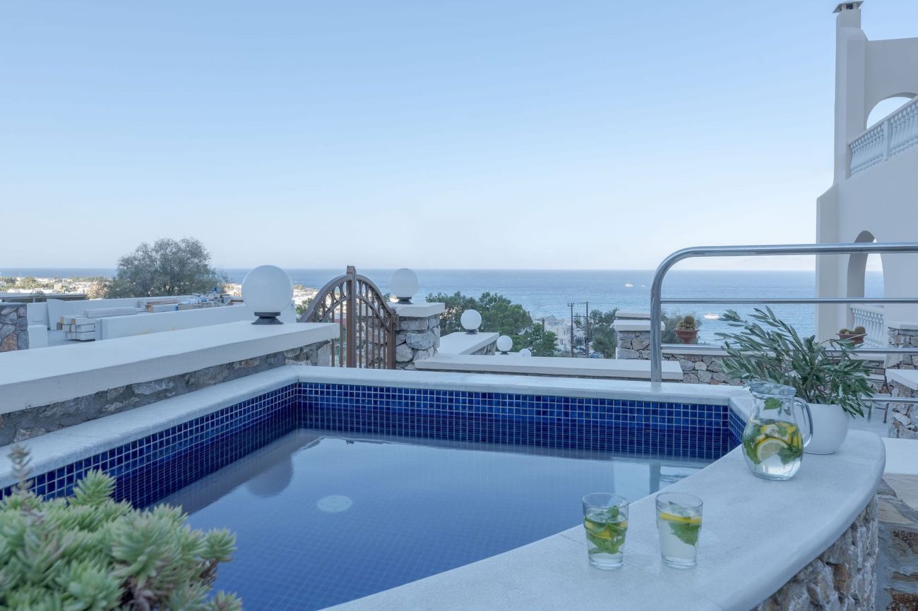 Epavlis Hotel and Spa 4*