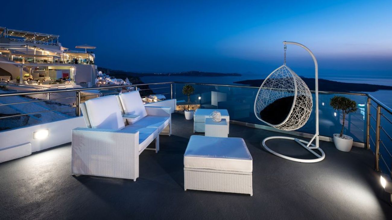 Modernity Suites Santorini