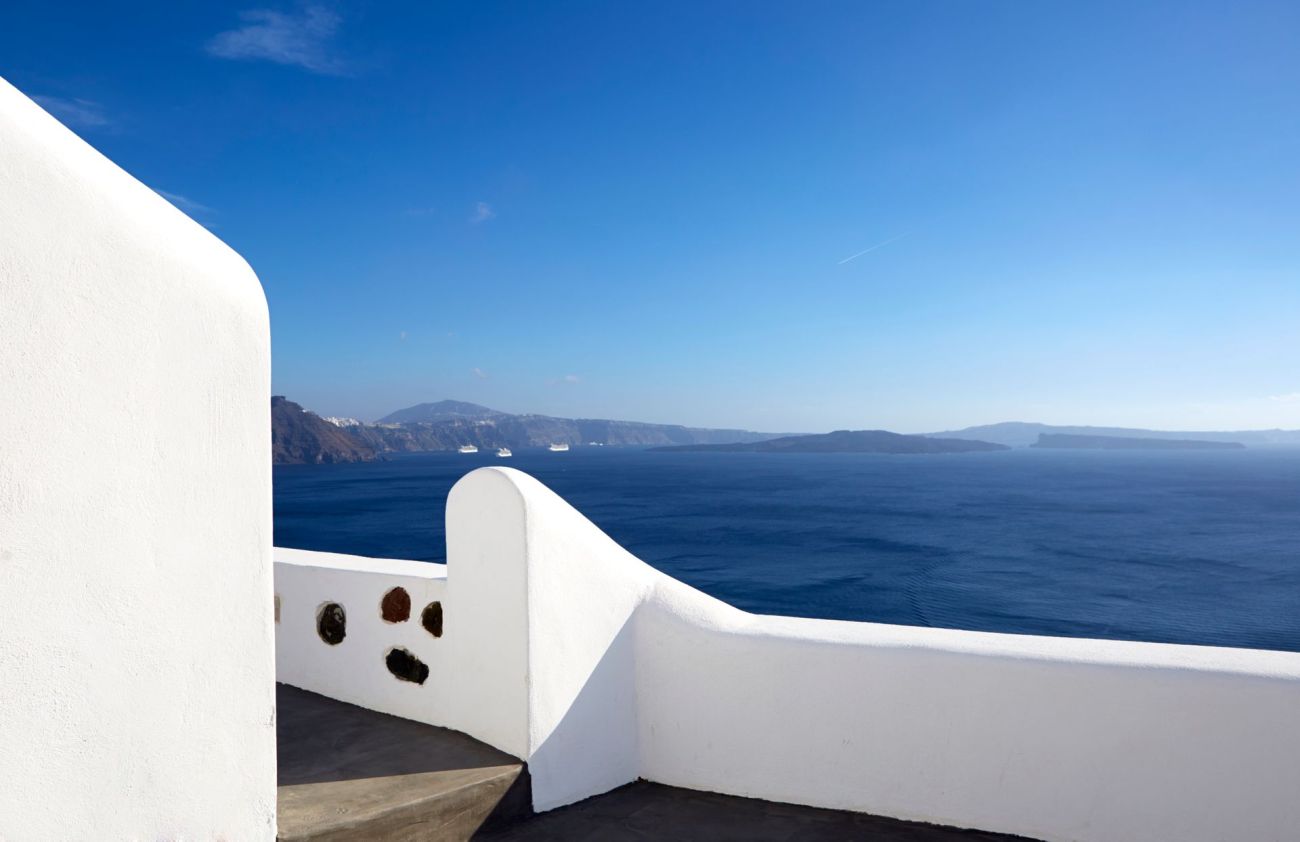 Atrina Santorini 4*