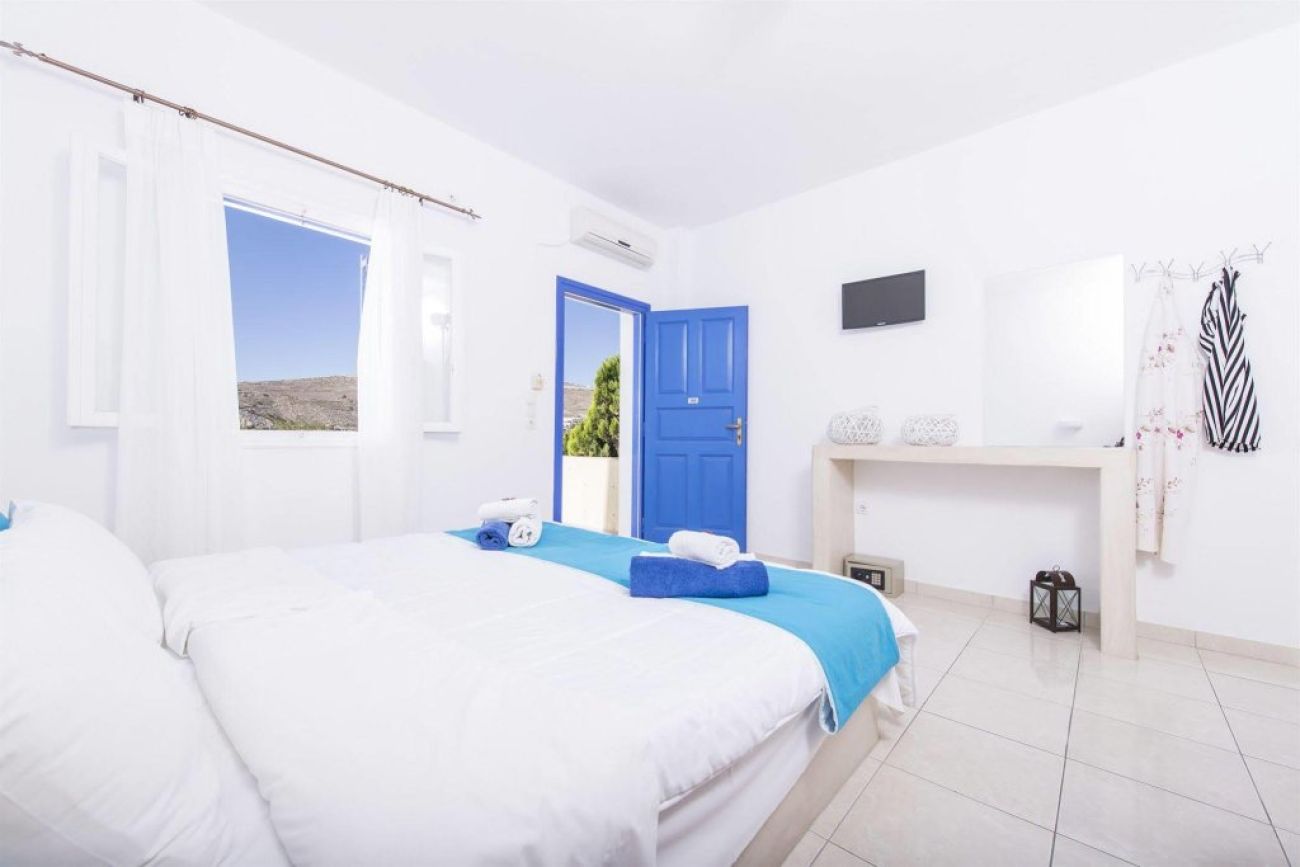 Bella Santorini 4*