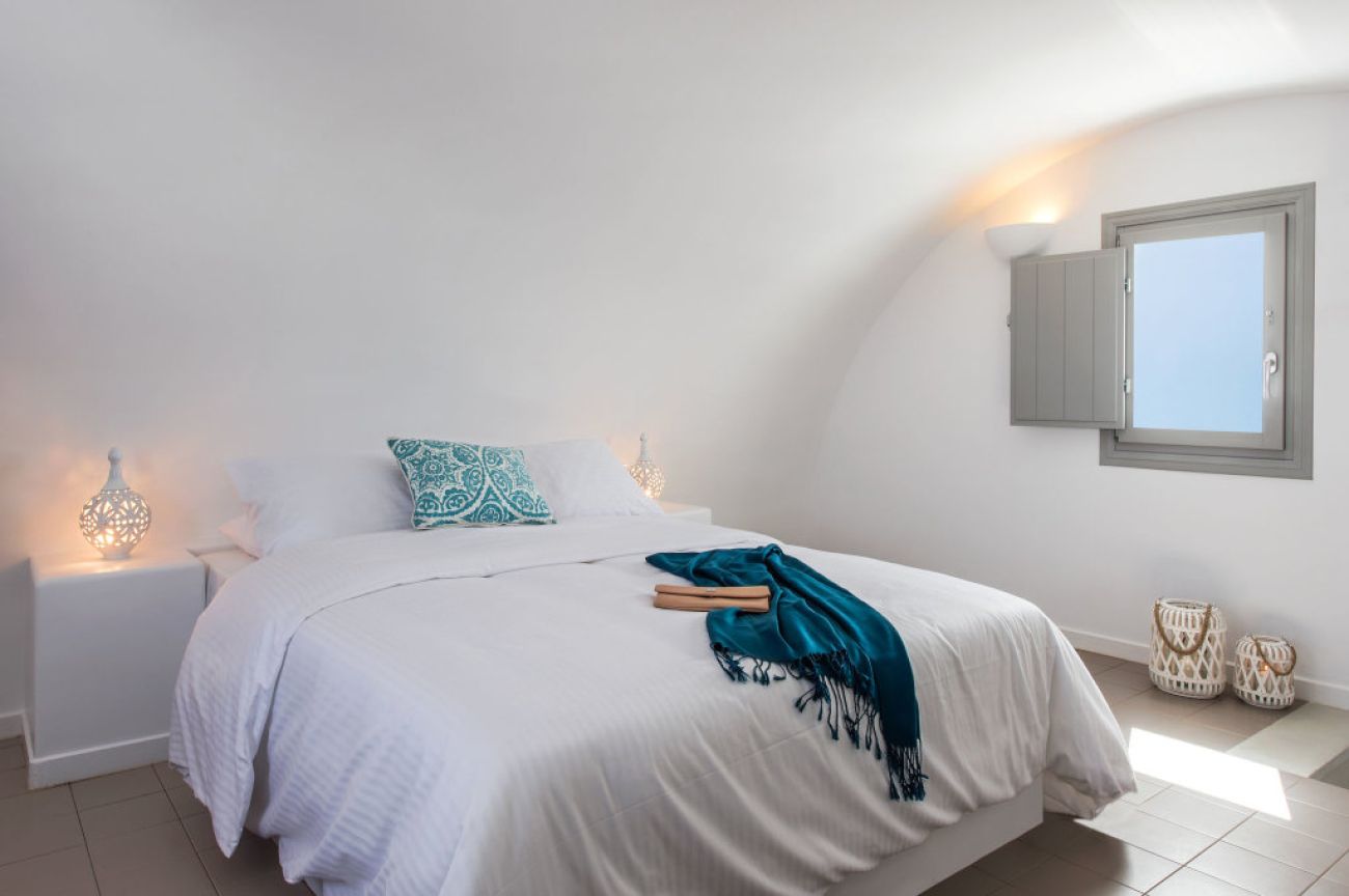 Villa Irini Fira Adults Only 3*
