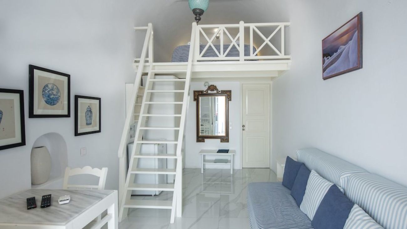 Alexander Villas 3*