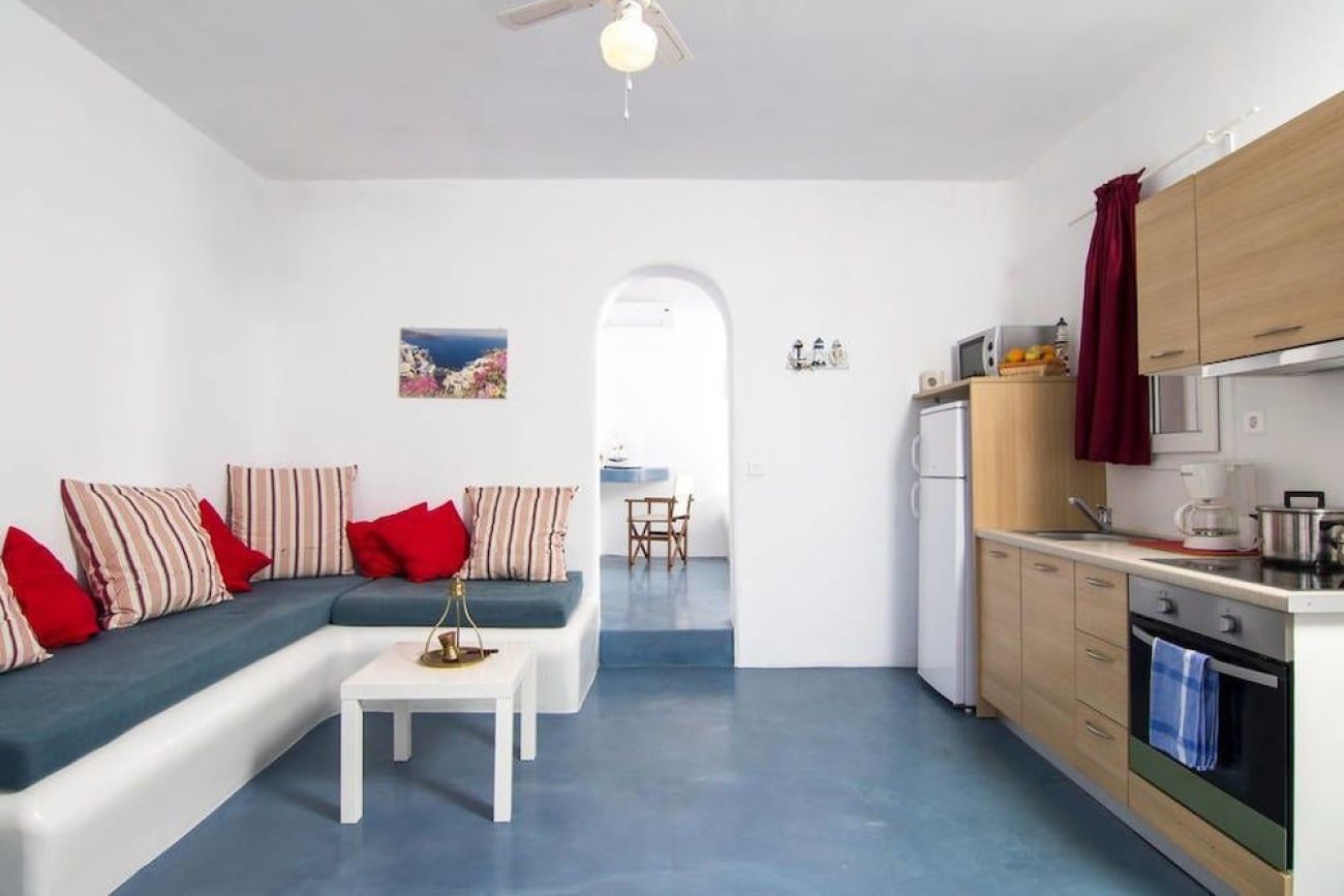Thea Studios 3*