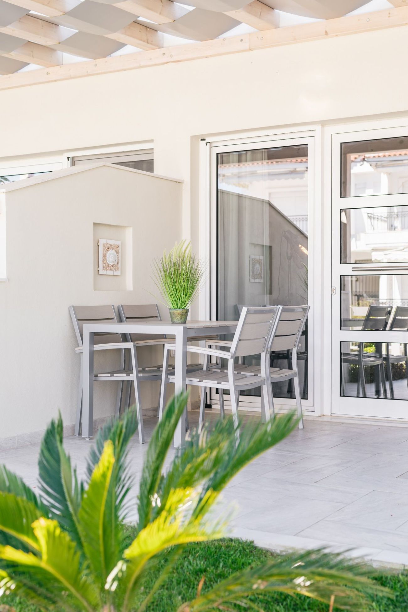Minthi Boutique Apartments