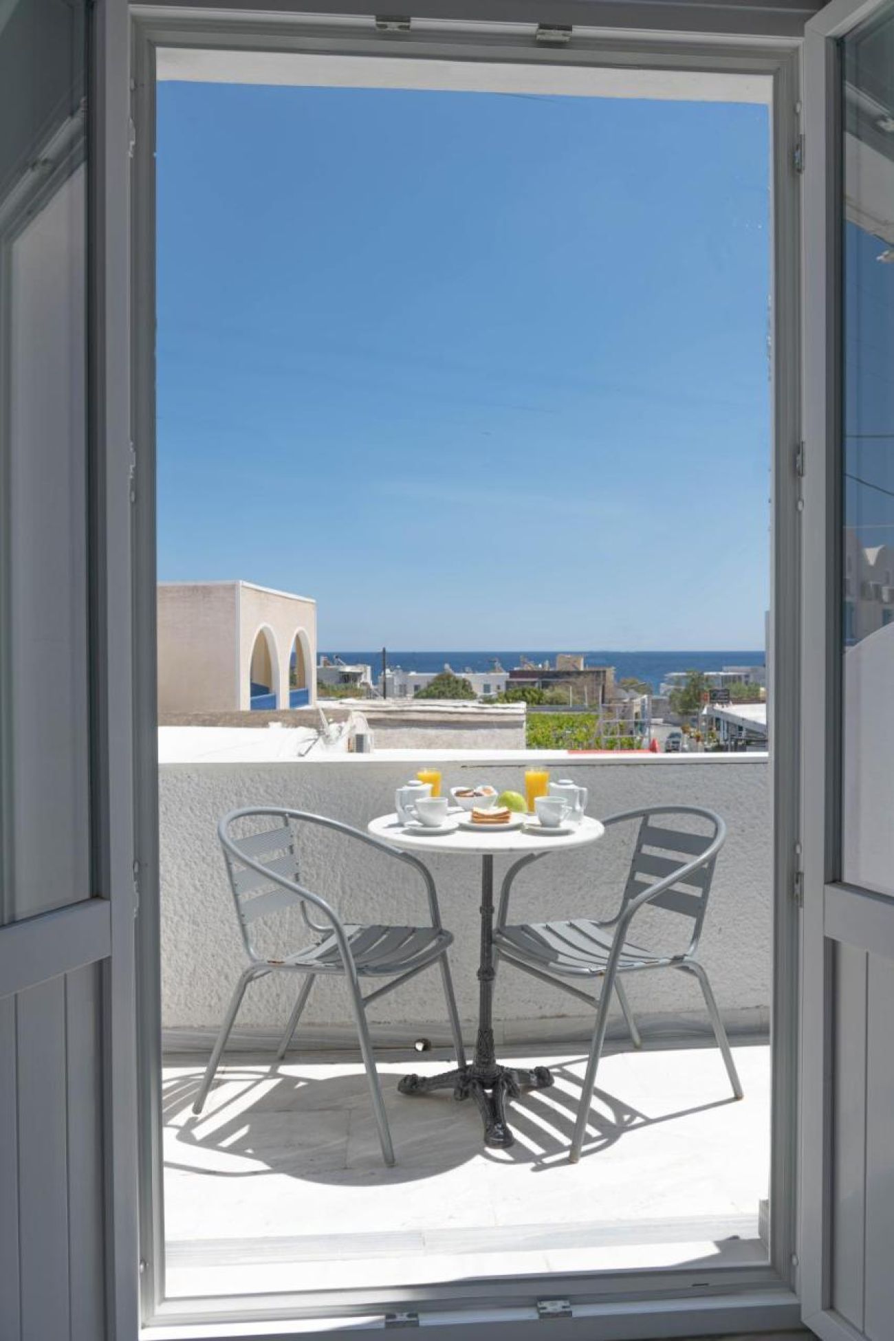 Join Us Low Cost Rooms