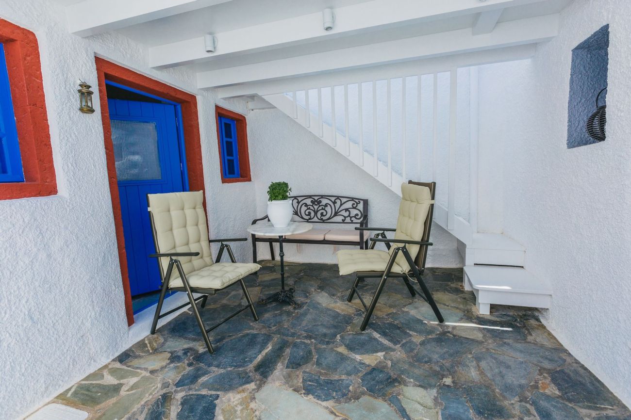 Santoimage House