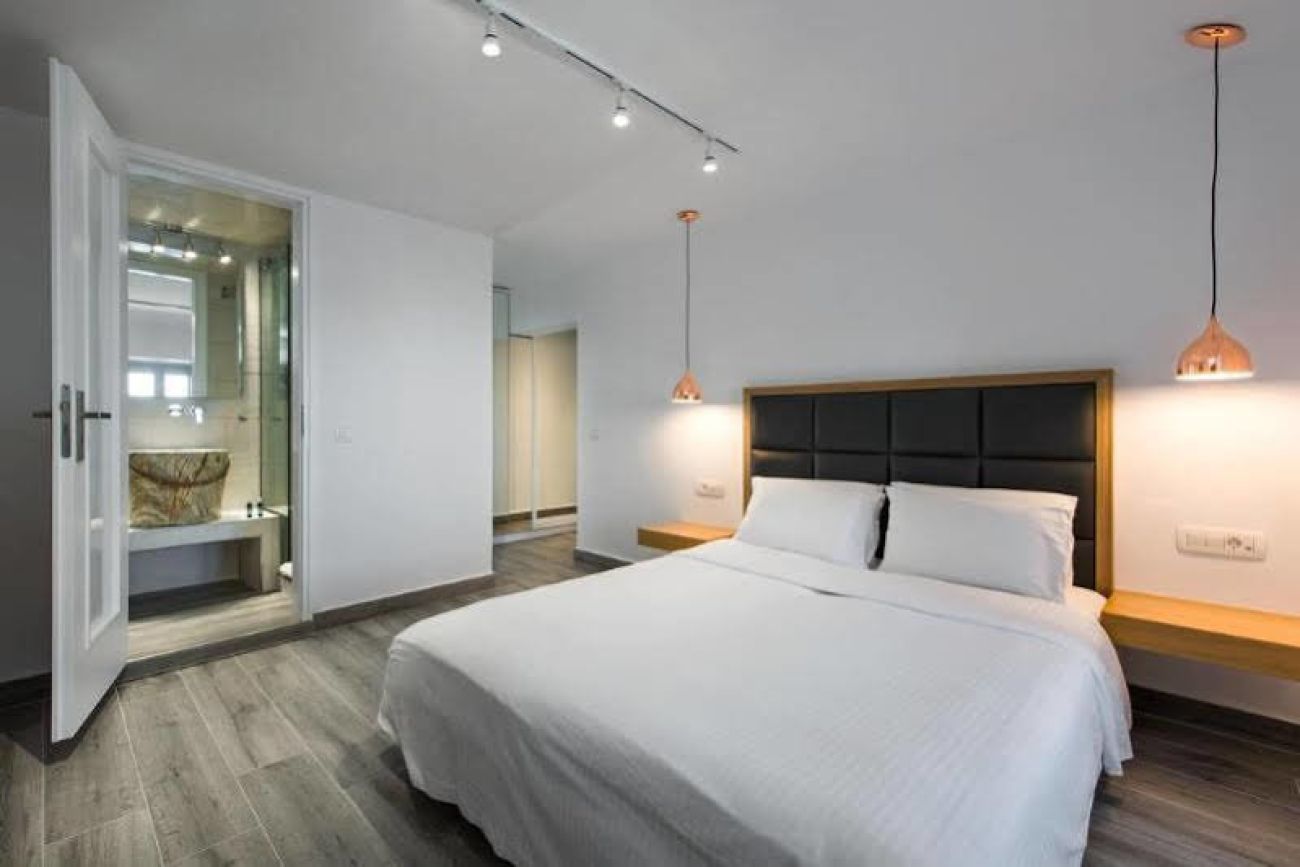 Thireas Hotel 4*