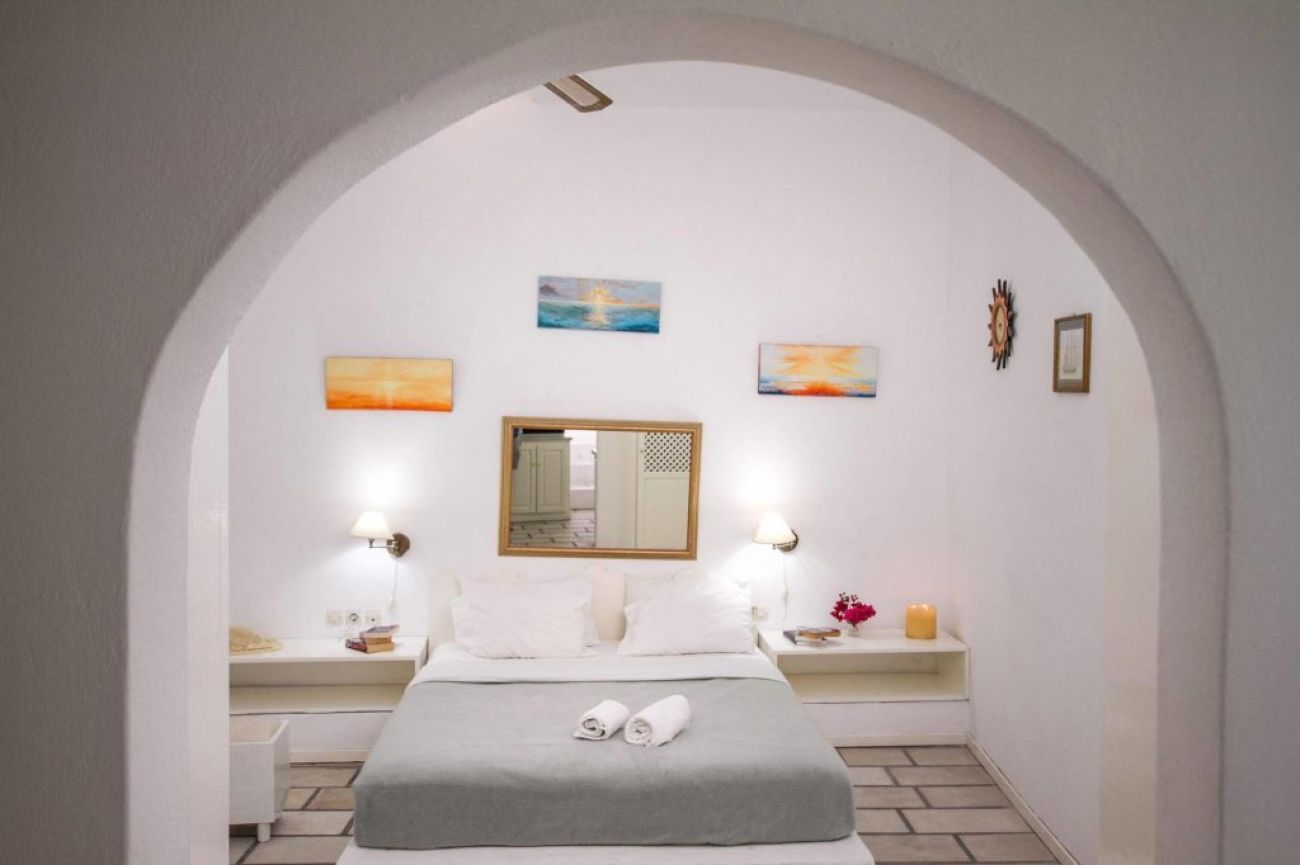 Muses Cycladic Suites