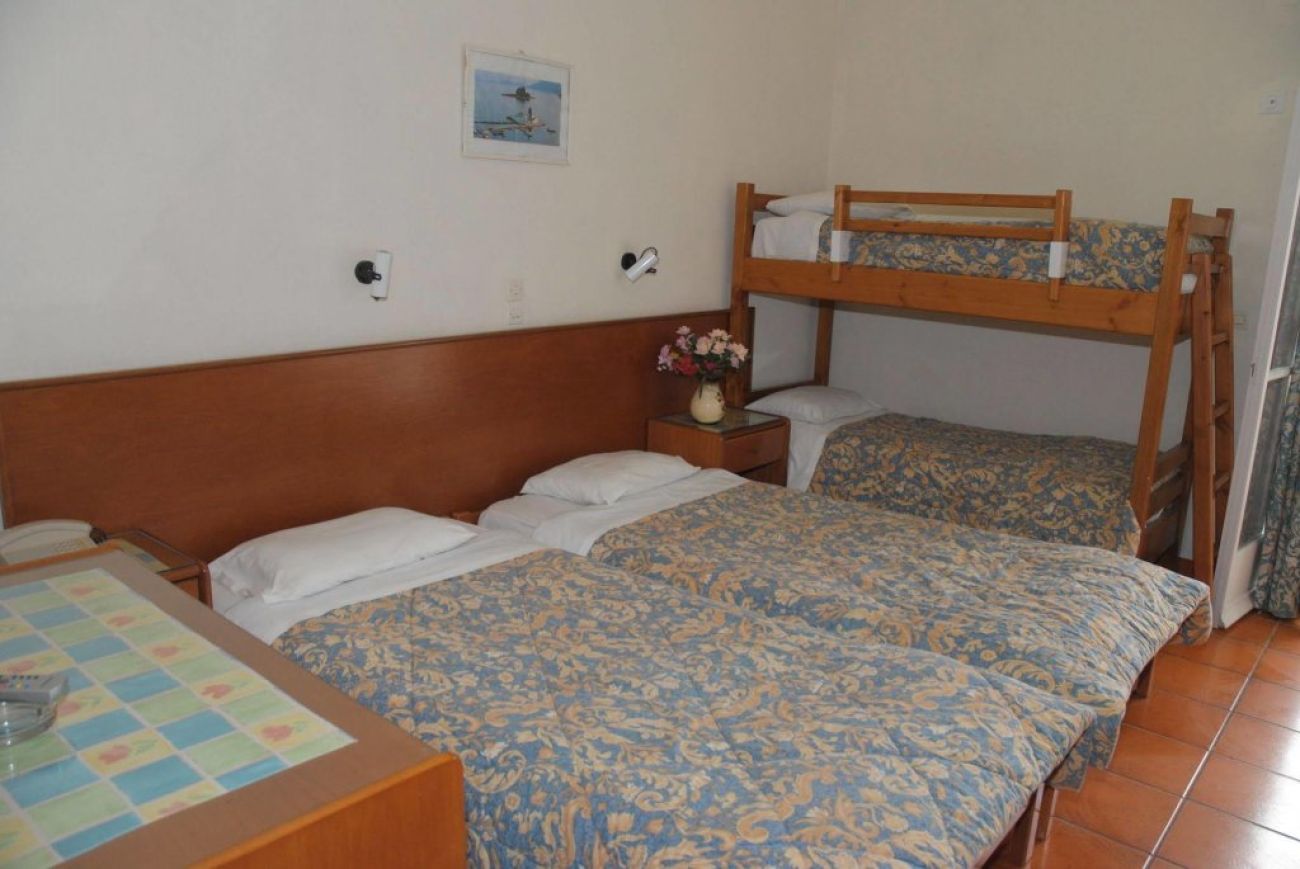 Seabird Hotel 3*