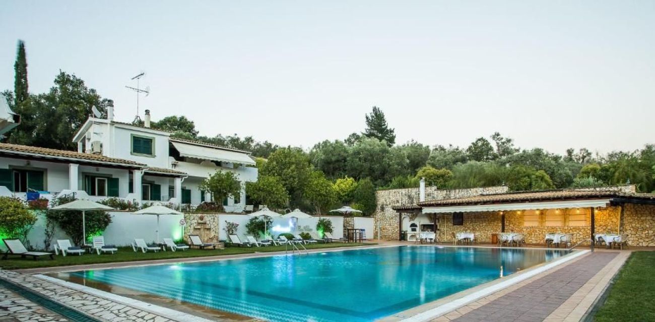 Paradise Inn Corfu 3*