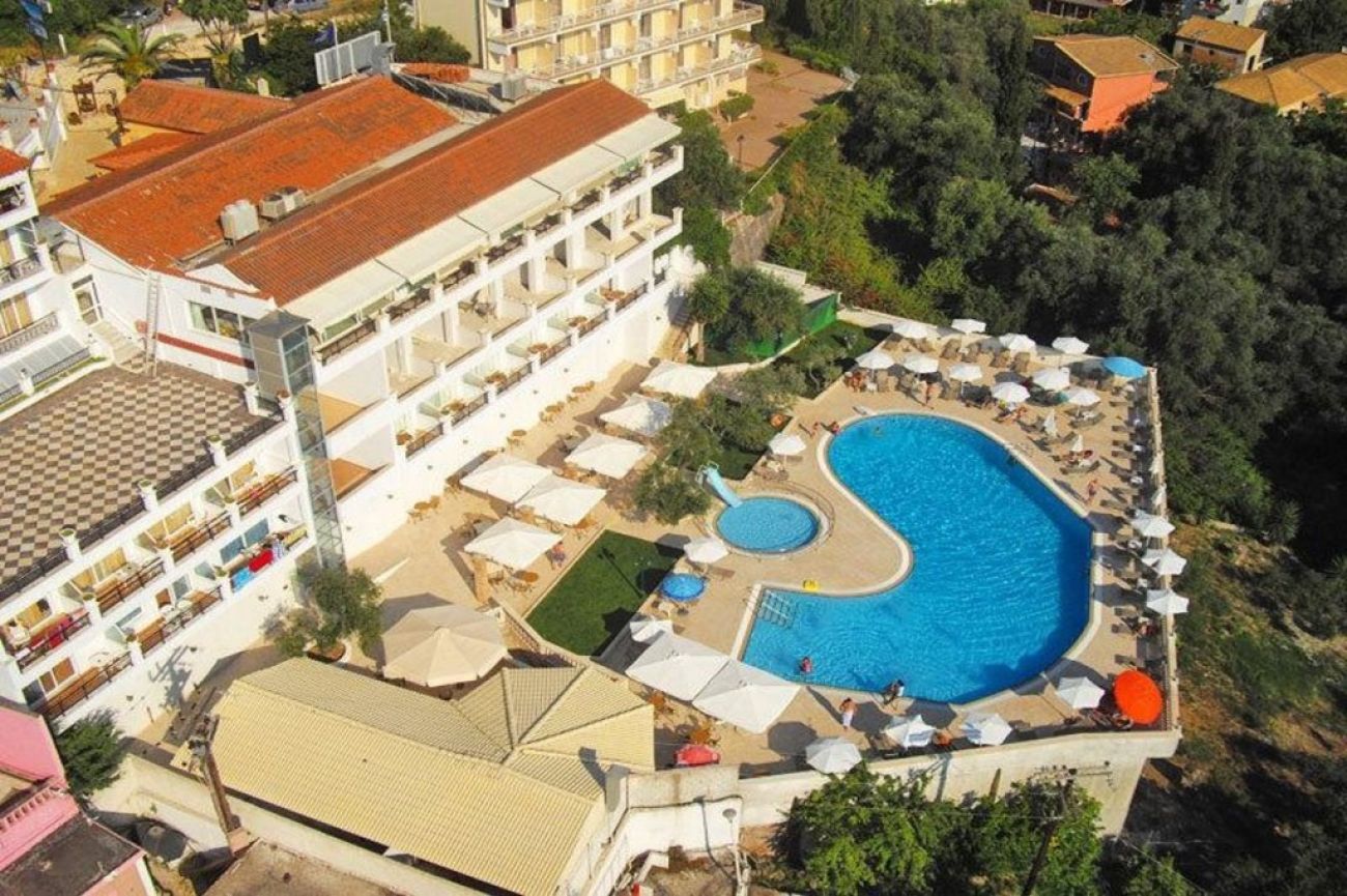 Aloha Hotel 3*
