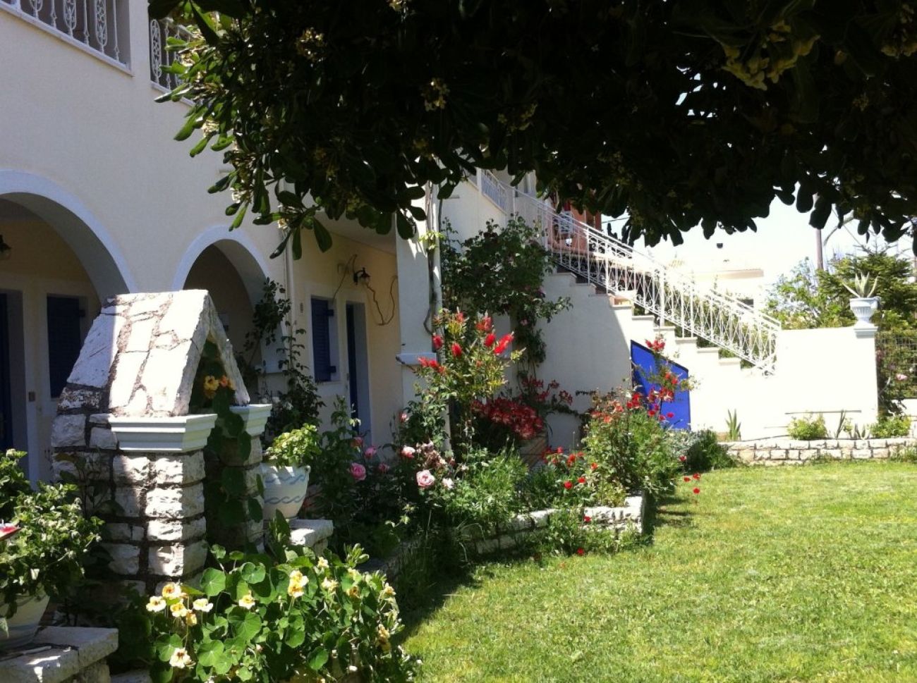 Angelina Apartments