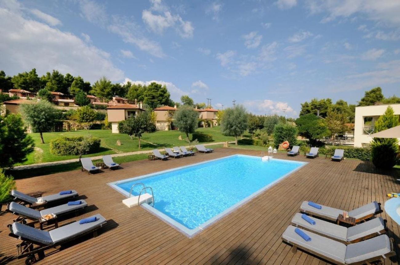 Sani Polyastron Hotel & Spa 4*