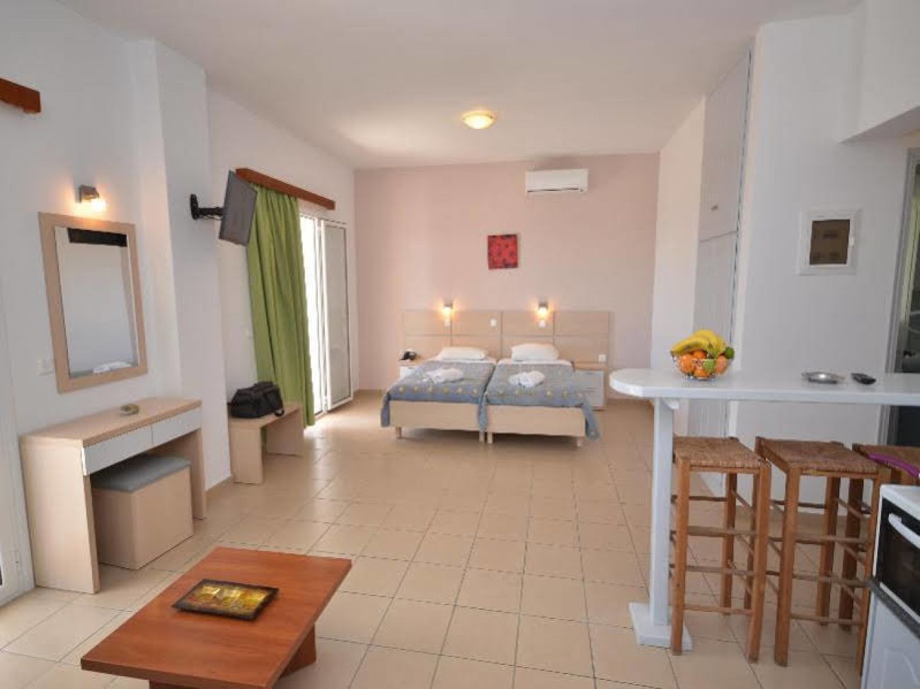 Paradiso Aparthotel 2*