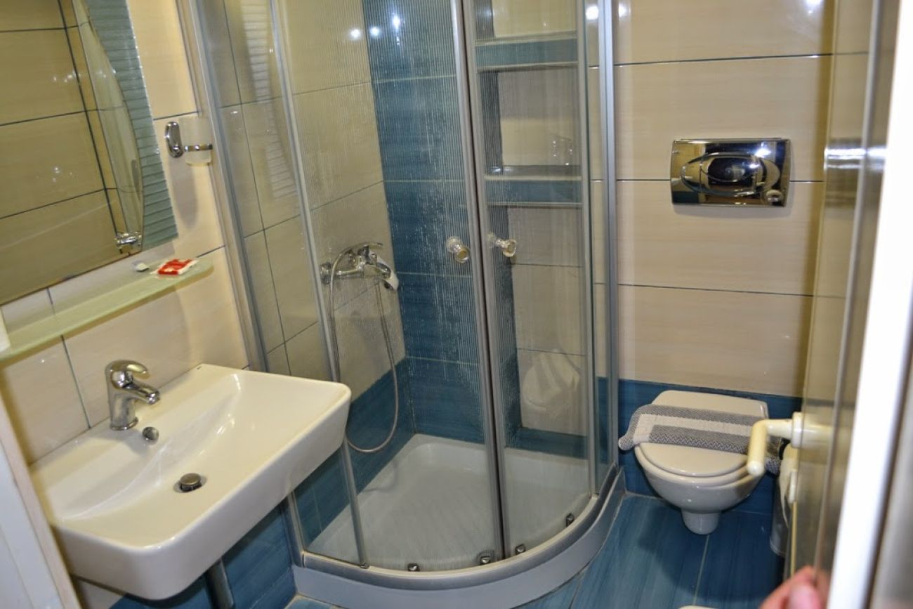 Oceanis Hotel 2*