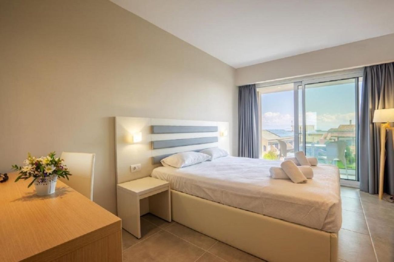 Cnic Gemini Hotel 4*