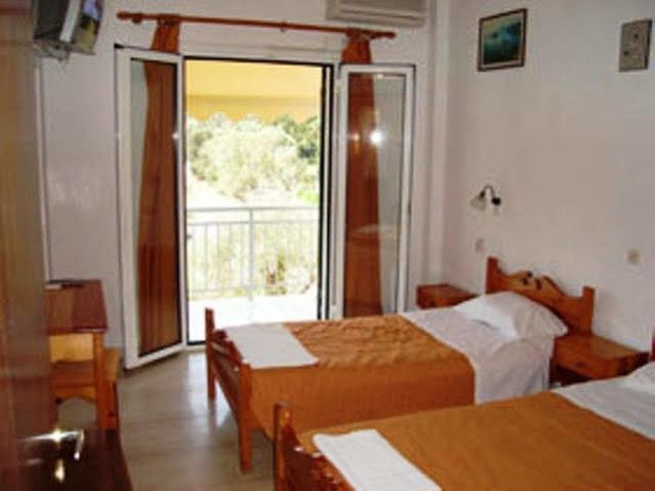 Evridiki Apartments