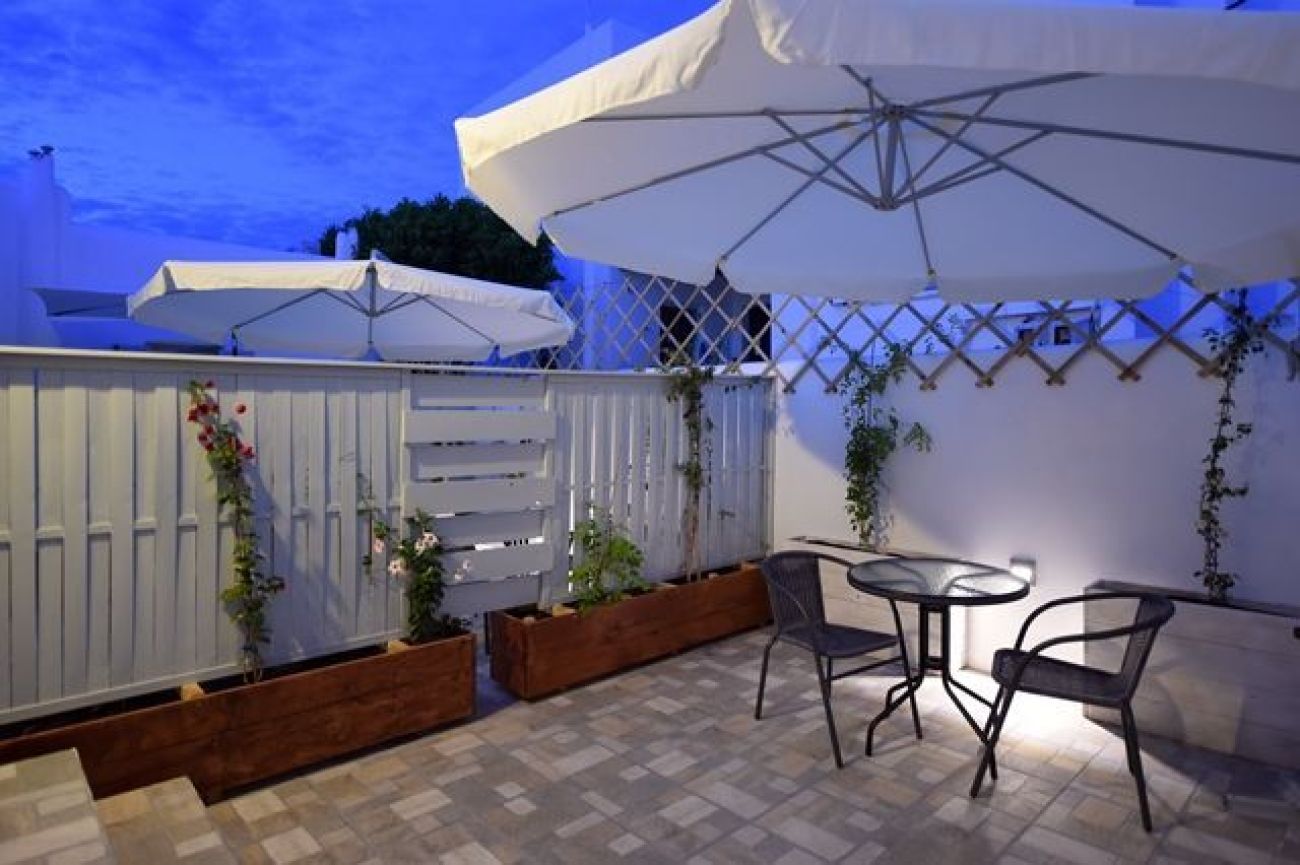 Porto Naoussa Hotel Paros