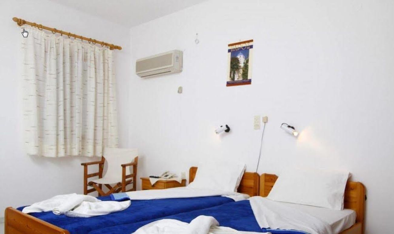 Holidays in Paros 2*