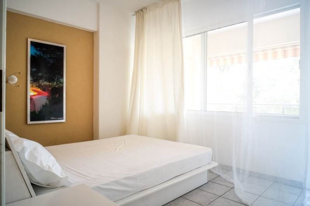 Dryades Hotel 3*