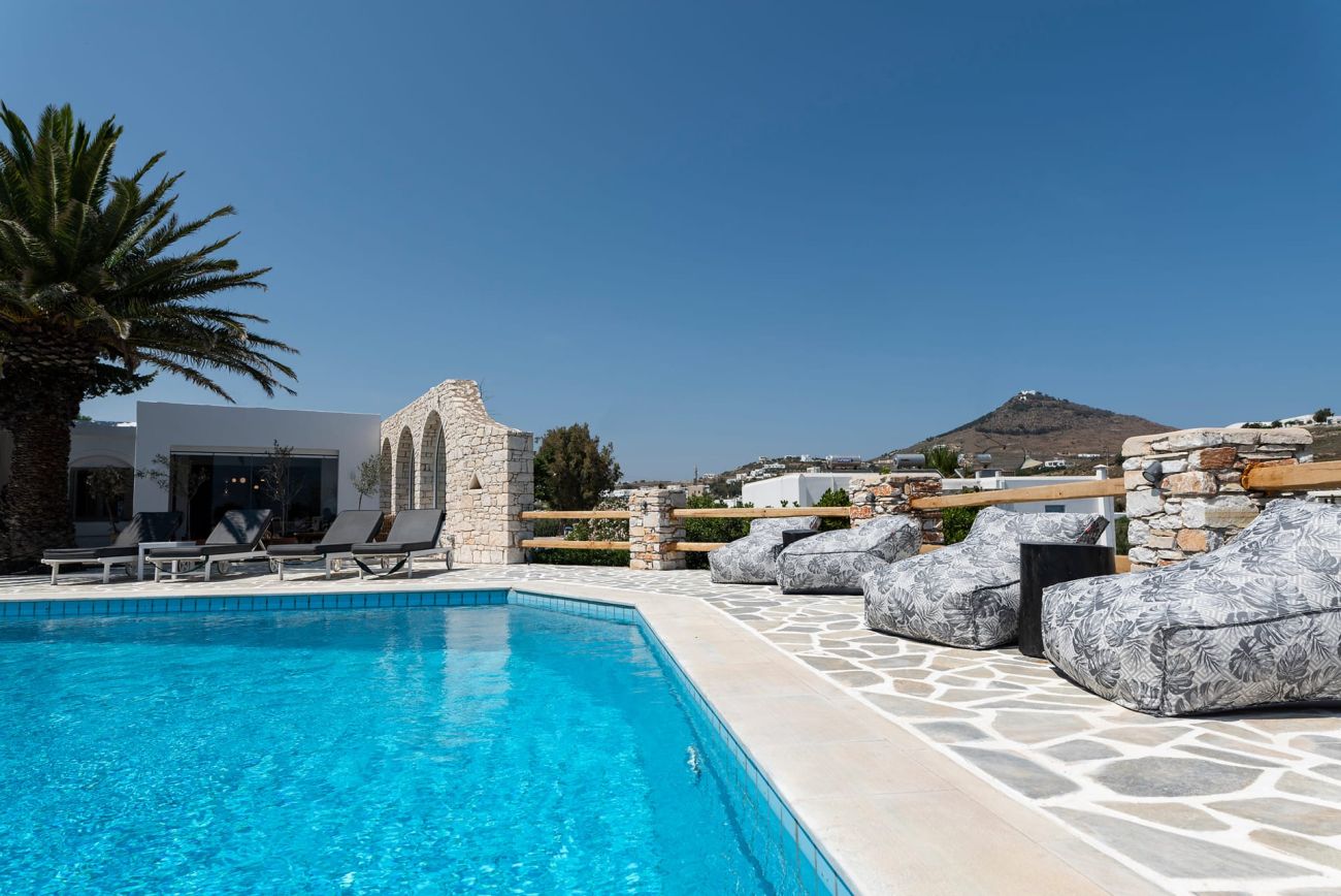 Albatross Hotel Paros 3*